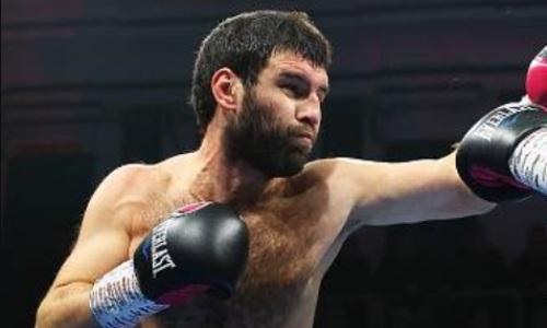 Российский боксер опозорил непобежденного соперника