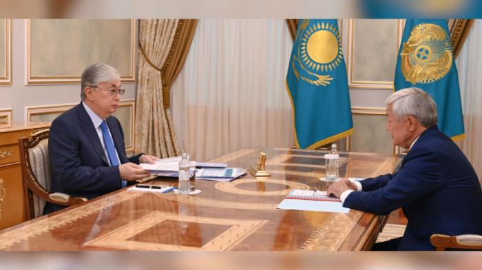 Президент Токаев принял Бердибека Сапарбаева
                30 мая 2022, 13:27