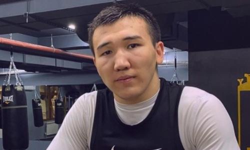 Непобежденный казахстанский боксер впечатлил фанатов силой удара. Видео