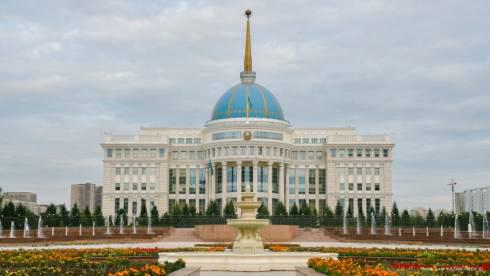 Президент Токаев присвоил награды ряду ученых