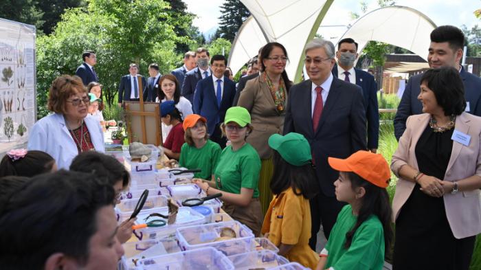 Президент Токаев посетил детский фестиваль в Алматы
                01 июня 2022, 13:25