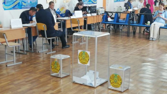 Референдум: как проходит голосование в регионах Казахстана
                05 июня 2022, 14:44