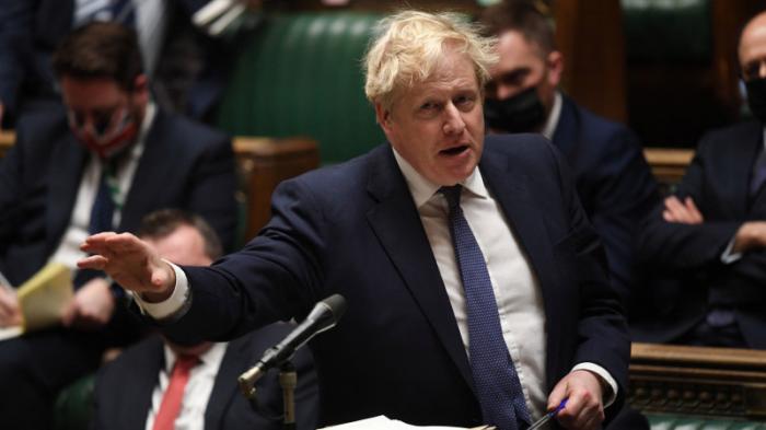 Джонсон сохранил место премьер-министра Великобритании и лидера консерваторов
                07 июня 2022, 05:30