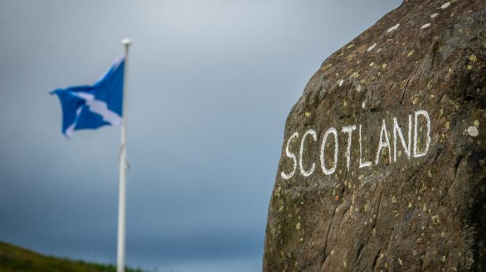Власти Шотландии заявили о готовности к новому референдуму
                15 июня 2022, 13:09