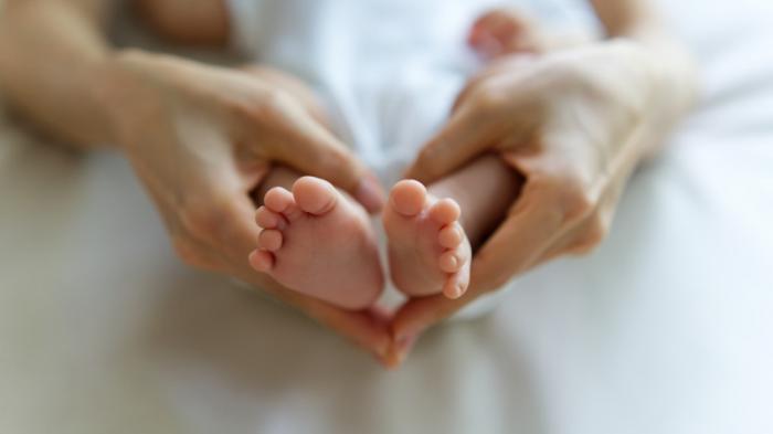 Новорожденного уронили на пол в Атырау: главврач роддома подал в отставку
                16 июня 2022, 11:21