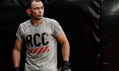 «„Казах“, „Казах“. Запомните!». Исмагулов решил подраться со звездой UFC спустя час после своей победы