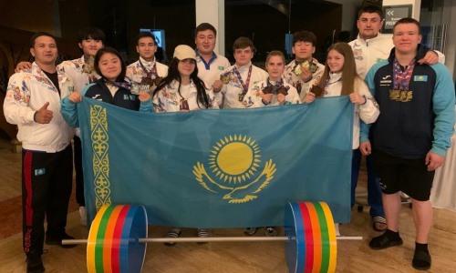 Казахстан завоевал 21 медаль и стал первым на юношеском ЧМ-2022 по тяжелой атлетике