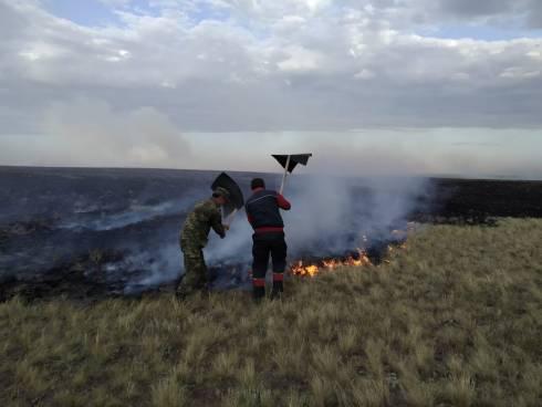В Карагандинской области продолжают бушевать лестные пожары