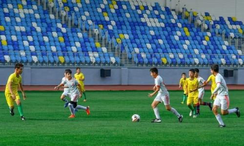 «Есть небольшие попытки». Министр спорта Казахстана высказался о развитии детского футбола