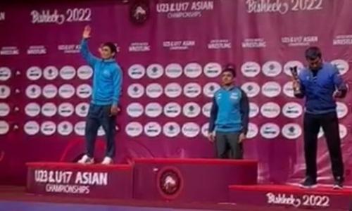 Казахстан стал вторым в медальном зачете чемпионата Азии по вольной борьбе до 17 лет