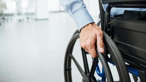Токаев подписал закон об улучшении качества жизни граждан с инвалидностью