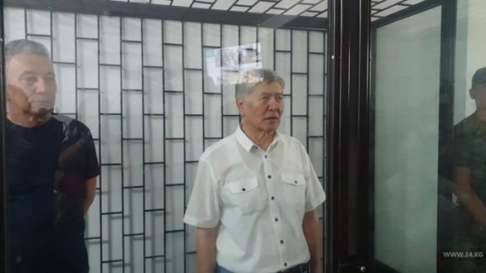 Экс-президента Кыргызстана Атамбаева оправдали по делу о беспорядках в 2020 году
                28 июня 2022, 19:03