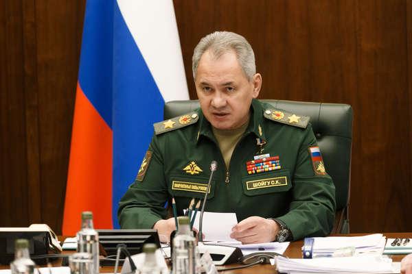 Министр обороны РФ Сергей Шойгу доложил Путину об освобождении Луганской Народной Республики