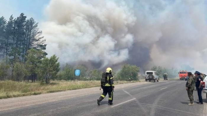 Вертолет из столицы вылетел на тушение крупного пожара в Караганду
                04 июля 2022, 17:09