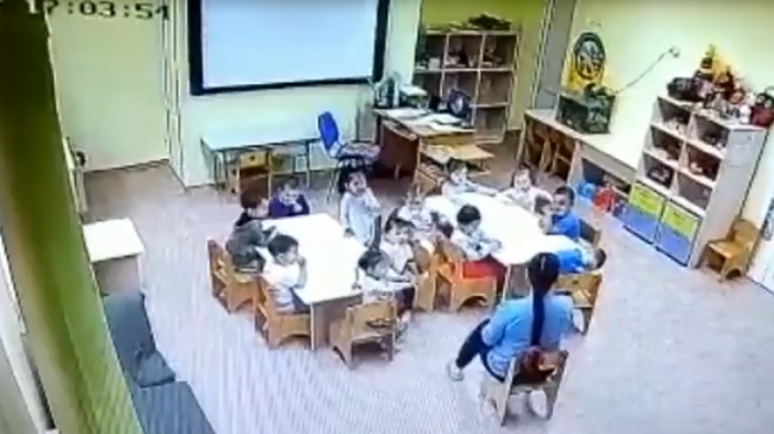 Инцидент в детском саду Костаная попал на видео
                06 июля 2022, 02:55