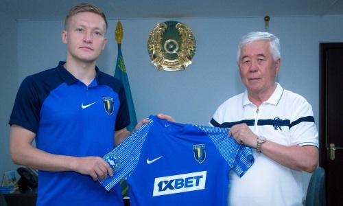 Погребняк официально подписал контракт с казахстанским клубом