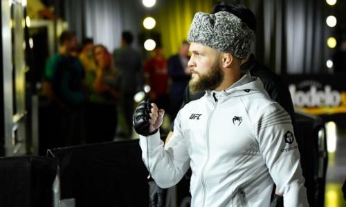 Уроженец Казахстана из UFC сломал нос и выбыл на длительный срок