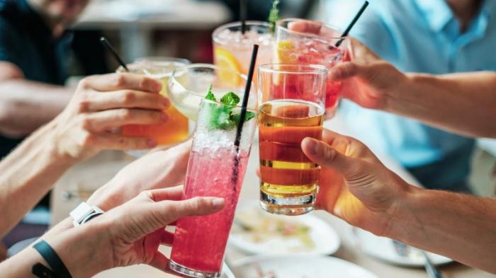 Ученые пришли к новым выводам о вреде алкоголя для людей младше 40 лет
                15 июля 2022, 21:37