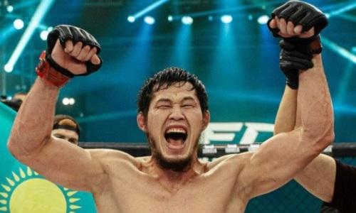 Казахстанец прокомментировал титульный бой в лиге Хабиба