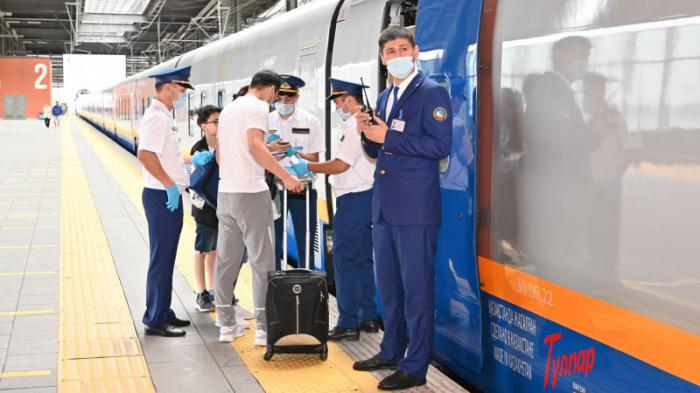 Пассажирские поезда перевезли свыше 6 миллионов пассажиров с начала года
                18 июля 2022, 18:04