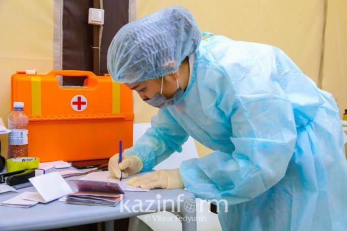 Большинство заболевших КВИ в Нур-Султане не были вакцинированы