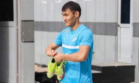 Казахстанский защитник «Зенита» Нуралы Алип остался в запасе