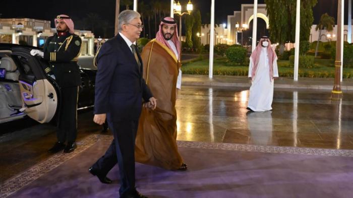 Президент Казахстана и Наследный принц Саудовской Аравии провели переговоры
                24 июля 2022, 05:19
