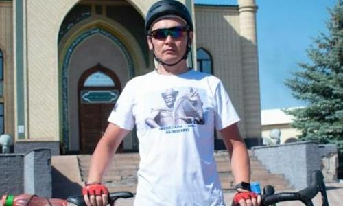 Одиночный велопробег из Нур-Султана в Караганду и обратно совершил астанчанин