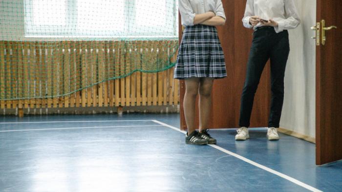 Кроссовки в школах носить не запрещено - глава Управления образования Алматы
                28 июля 2022, 17:32