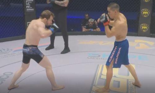 Видео полного боя Асу Алмабаева против экс-чемпиона Bellator