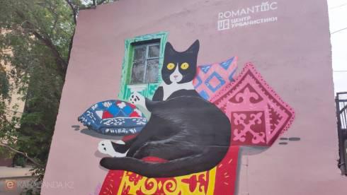 Котик на корпешках: карагандинцы выбрали самую позитивную новость июля