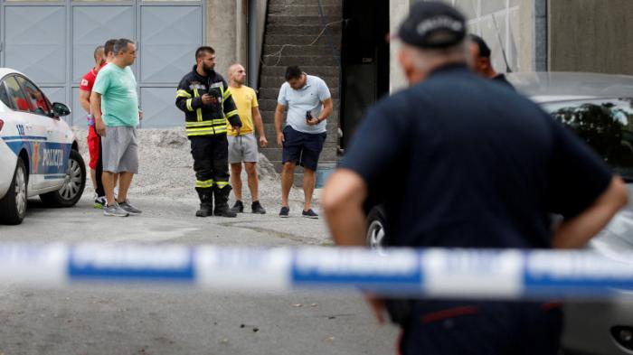 Житель Черногории расстрелял семью и прохожих: 11 погибли, 6 ранены
                13 августа 2022, 20:17