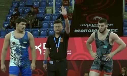 Два борца из Казахстана оспорят путевки в финал чемпионата мира
