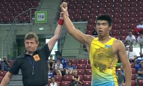 Казахстанец выиграл «бронзу» на чемпионате мира по борьбе