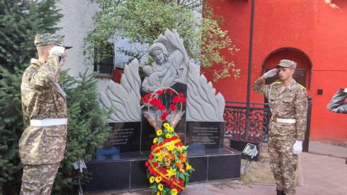 Год с момента трагедии: в ДЧС Карагандинской области почтили память погибших при взрывах в Жамбылской области