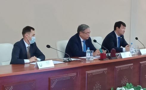 Изменения в законодательстве: министр юстиции встретился с населением Караганды и области