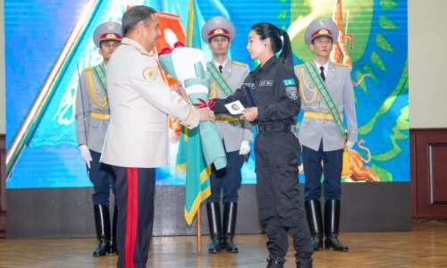 Призеров Всемирных полицейских игр наградил глава МВД РК