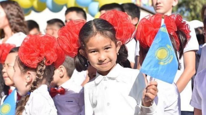 8 тысяч детей пошли в первый класс в Шымкенте
                01 сентября 2022, 18:02