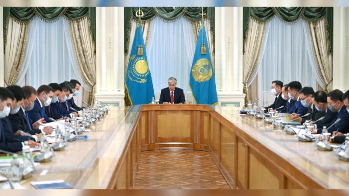 Президент Токаев провел совещание с акимами
                01 сентября 2022, 19:37