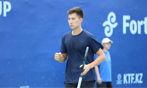 Казахстанский теннисист пробился в полуфинал турнира в Таиланде