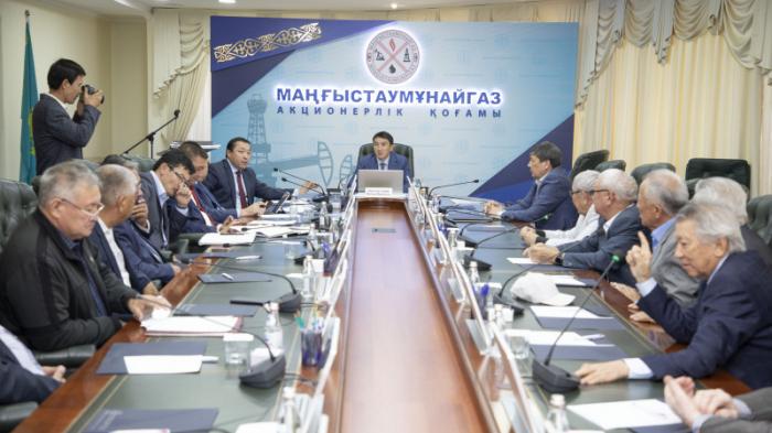 В Мангистауской области обсудили вопросы реабилитации месторождения Узень
                09 сентября 2022, 16:05