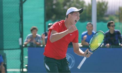 21-летний казахстанский теннисист вышел в четвертьфинал турнира в Турции
