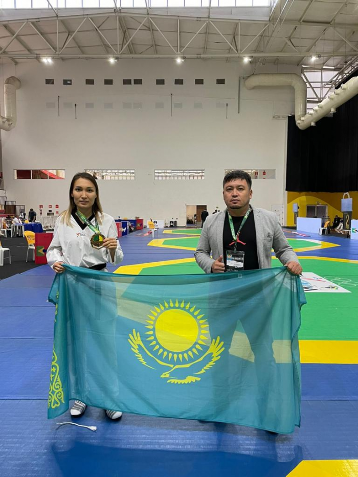 Казахстанская пара спортсменка завоевала бронзовую медаль на международном турнире по таэквондо