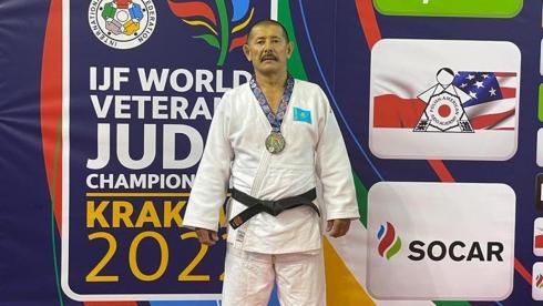 Тренер из Шетского района завоевал серебро на чемпионате мира по дзюдо среди ветеранов