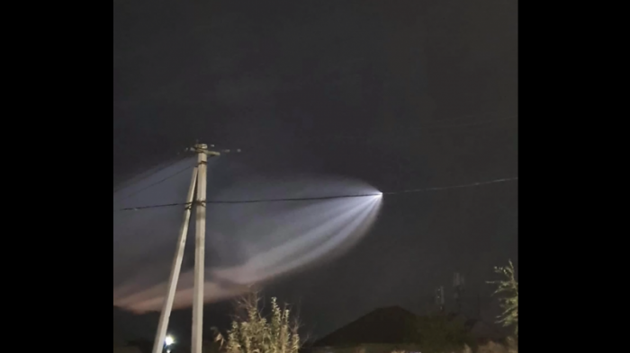 Неопознанный светящийся объект засняли в небе над городами Казахстана
                21 сентября 2022, 21:45