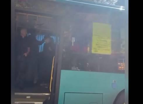 В Караганде уволили кондуктора, которая скандалила с пассажиркой из-за места для инвалидов