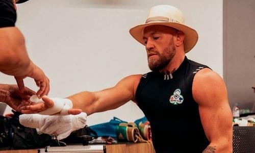 Макгрегор показал фото актуальной формы после установления уникального «рекорда» UFC