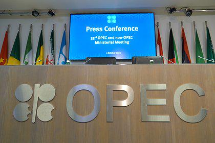 США раскритиковали решение ОПЕК+ о сокращении объемов добычи нефти