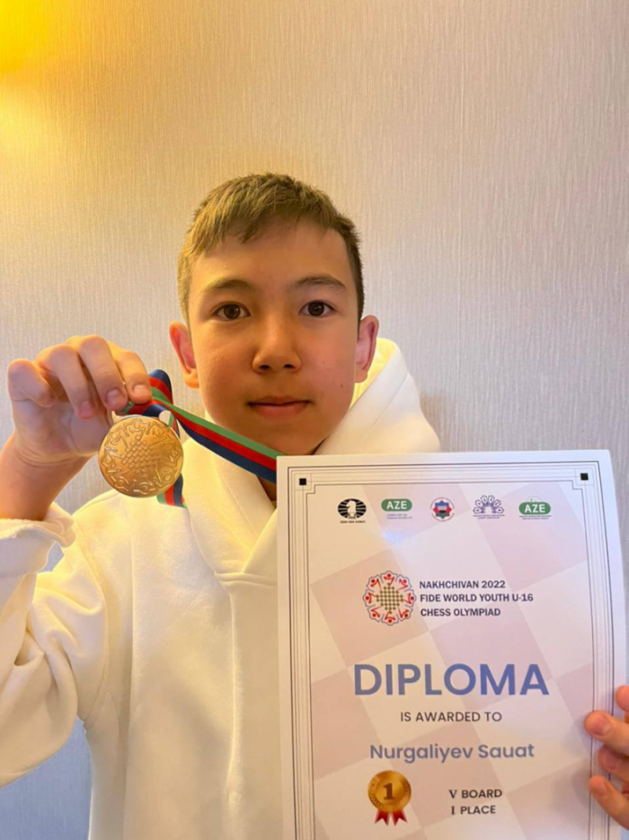 12-летний казахстанец стал лучшим на Всемирной шахматной Олимпиаде