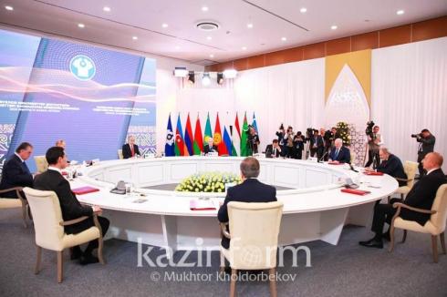 Касым-Жомарт Токаев объявил открытым заседание глав государств СНГ